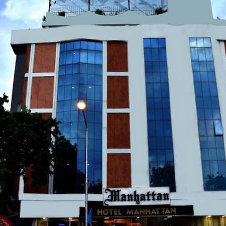 Hotel Manhattan Ченнаи Экстерьер фото